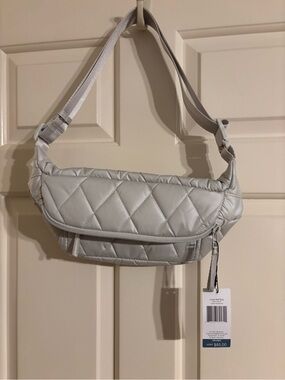 Vera Bradley Quilted Large Belt Bag in Oyster Mushroom color. Ultralight